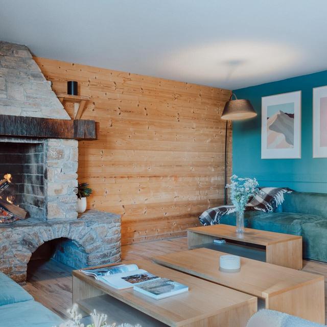 Alpeen Hotel