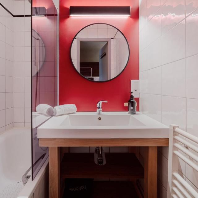 Alpeen Hotel