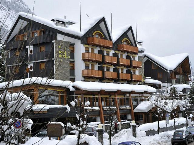 Hotel Pavillon