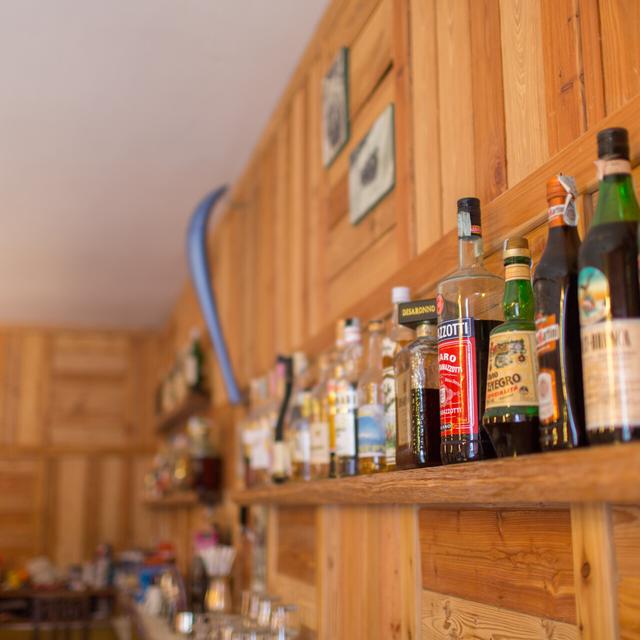 Hotel Holiday Debili